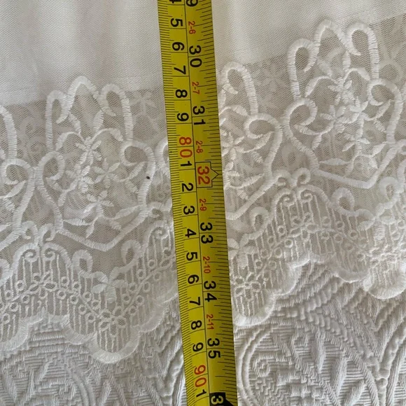 Trixxi Dress Juniors M White Cream Cut Out Back Lined Lace Adjustable Straps - Picture 12 of 16